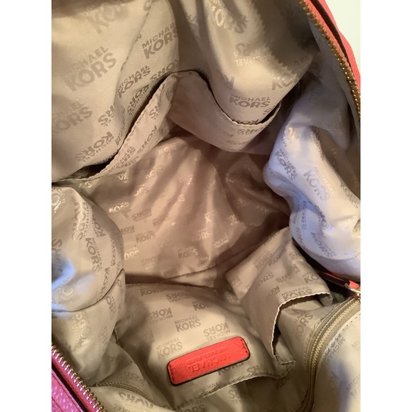 Michael Kors Salmon Color Pebble Leather Hobo Crossbody Bag Purse - Picture 8 of 11